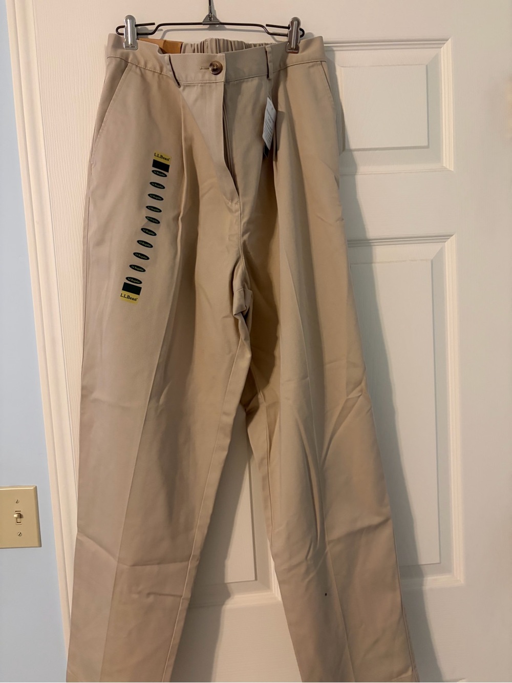 Women’s LL Bean Casual Straight-Leg Pants in Khaki